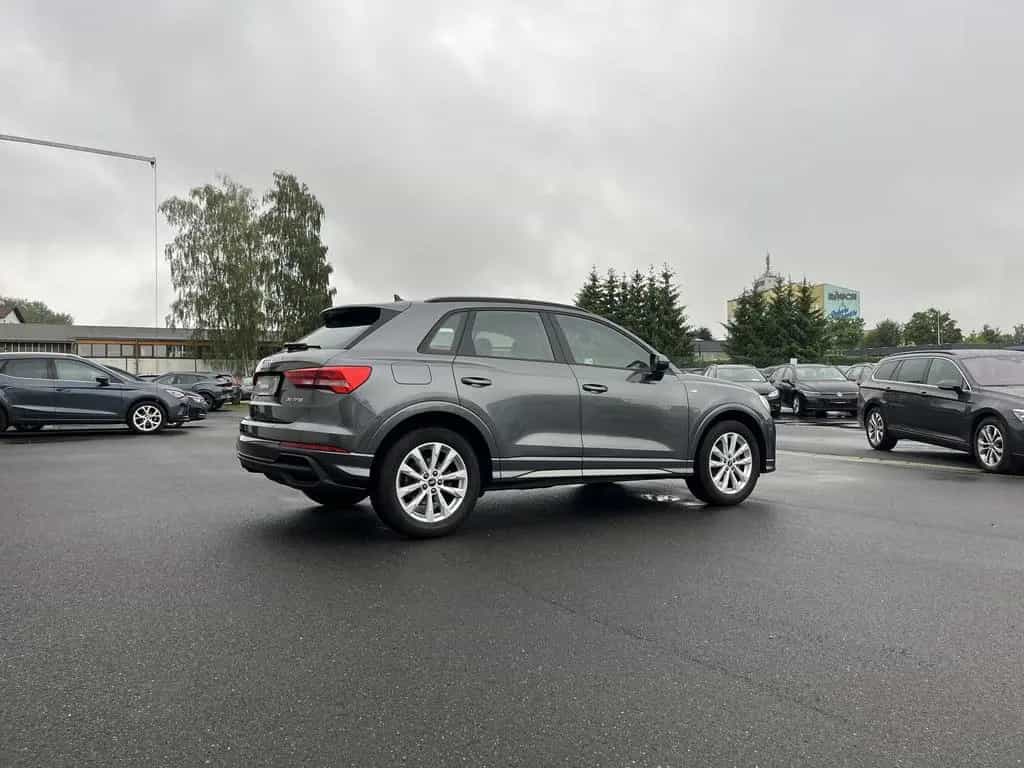 Audi Q3 35 1.5 TFSI S tronic S line 194€ m.20% Anz. N 03/2023-photo-6