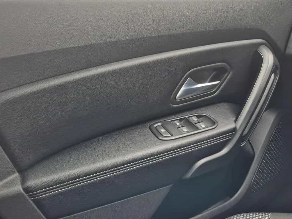 Dacia Duster Prestige 1.6 SCe+NAVI+PDC+RFK+SHZ+Metalli 07/2019-photo-13