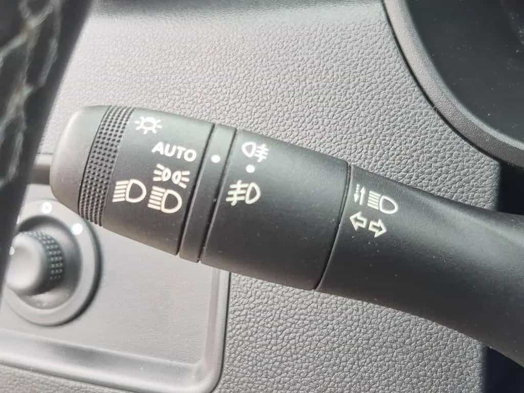 Dacia Duster Prestige 1.6 SCe+NAVI+PDC+RFK+SHZ+Metalli 07/2019-photo-21