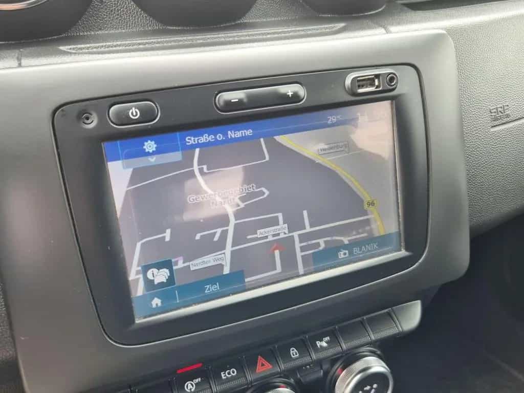 Dacia Duster Prestige 1.6 SCe+NAVI+PDC+RFK+SHZ+Metalli 07/2019-photo-22