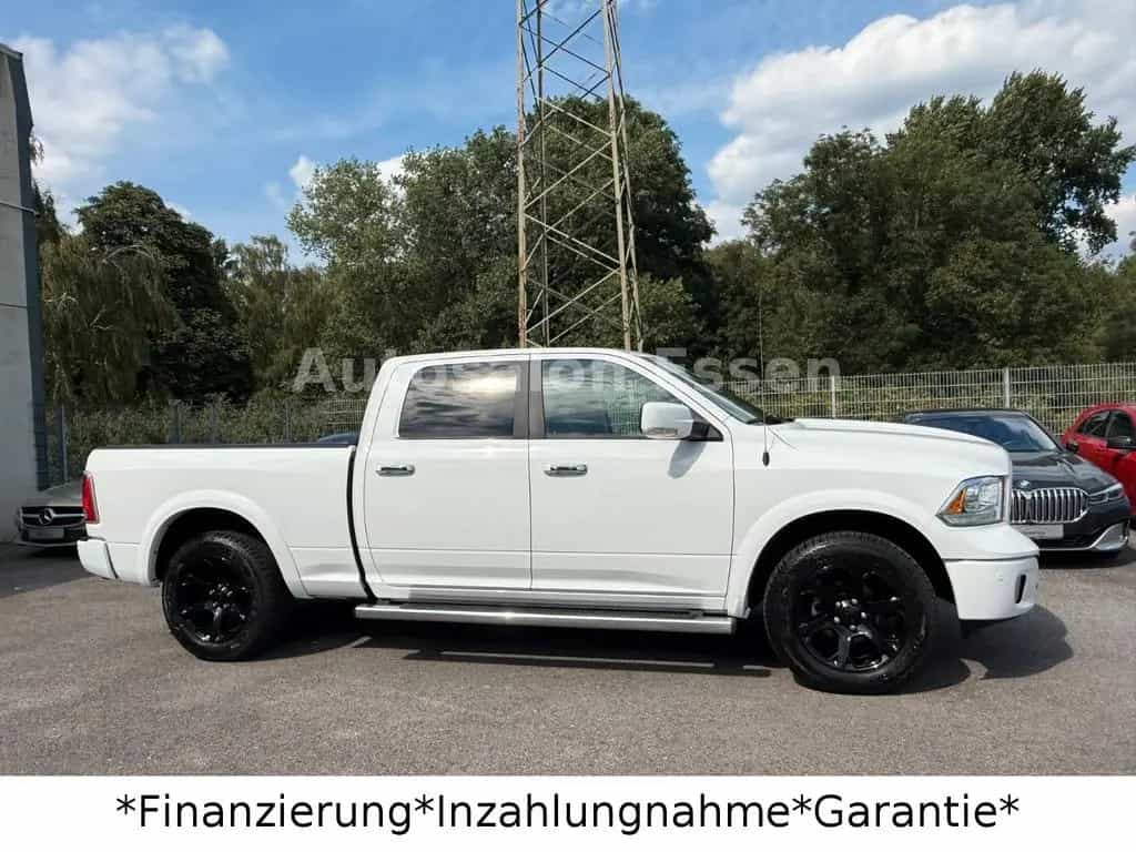 Dodge RAM 1500 5.7 V8 4x4 Laramie*Deutsch*1 Hand*LPG 05/2018-photo-16