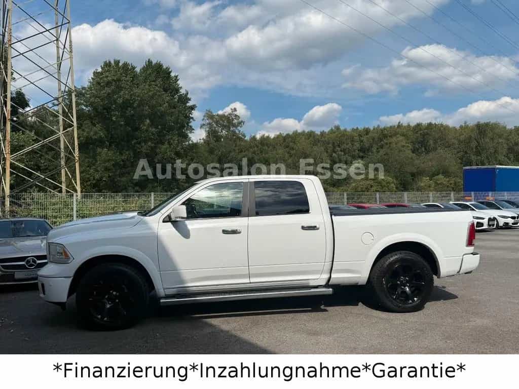 Dodge RAM 1500 5.7 V8 4x4 Laramie*Deutsch*1 Hand*LPG 05/2018-photo-20