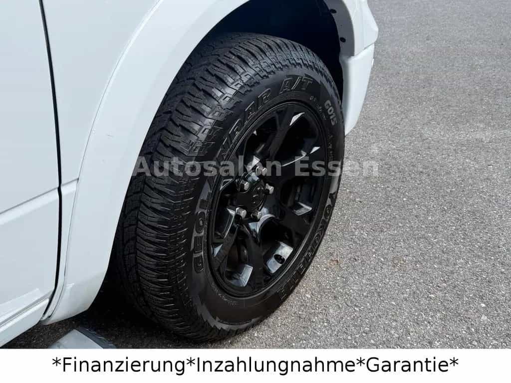 Dodge RAM 1500 5.7 V8 4x4 Laramie*Deutsch*1 Hand*LPG 05/2018-photo-26