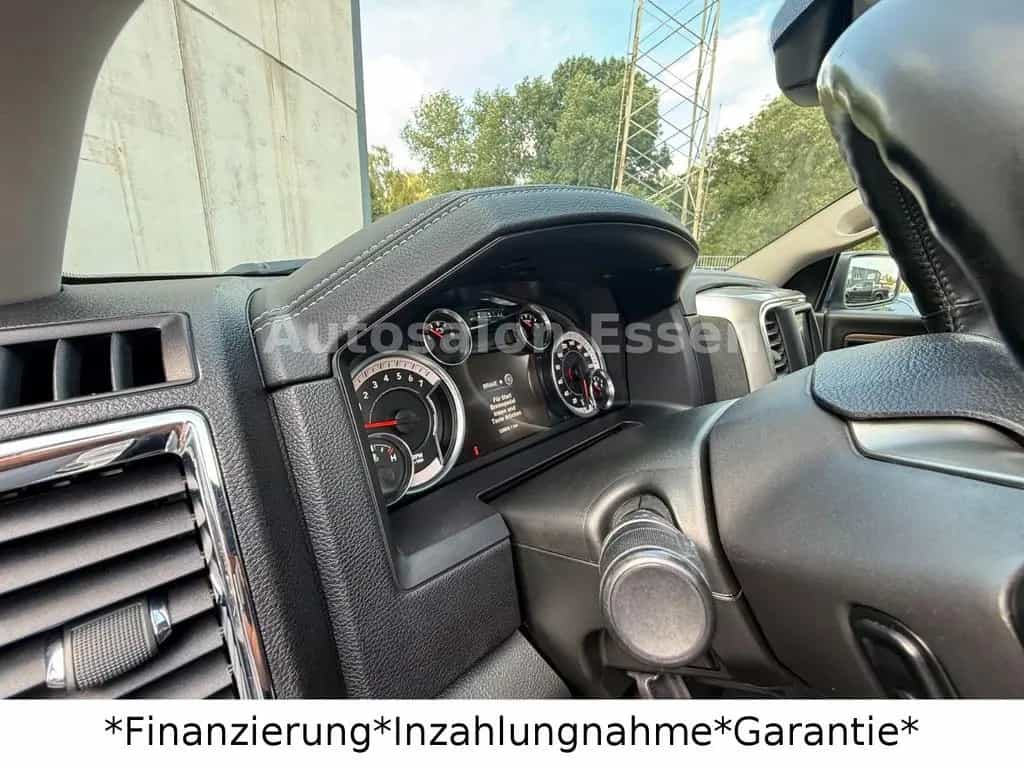 Dodge RAM 1500 5.7 V8 4x4 Laramie*Deutsch*1 Hand*LPG 05/2018-photo-43