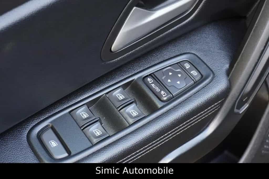 Dacia Duster 1.3 TCe Journey+ 4WD NAVI+KAMERA+ALU+1.Hd 07/2023-photo-31