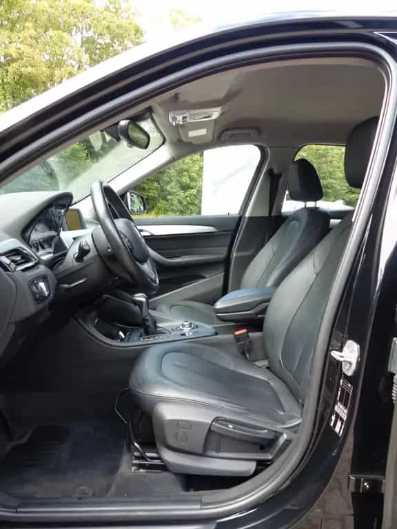 BMW X1 sDrive18i Advantage Aut., Leder, Navi, 18" LM 02/2016-photo-10