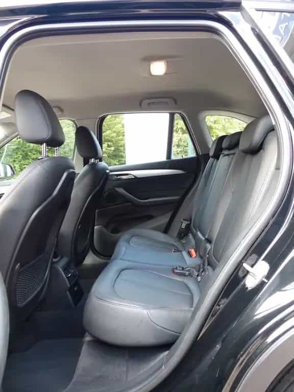BMW X1 sDrive18i Advantage Aut., Leder, Navi, 18" LM 02/2016-photo-11