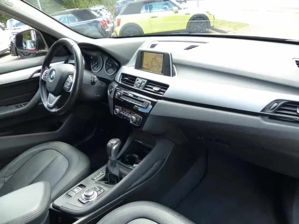 BMW X1 sDrive18i Advantage Aut., Leder, Navi, 18" LM 02/2016-photo-15