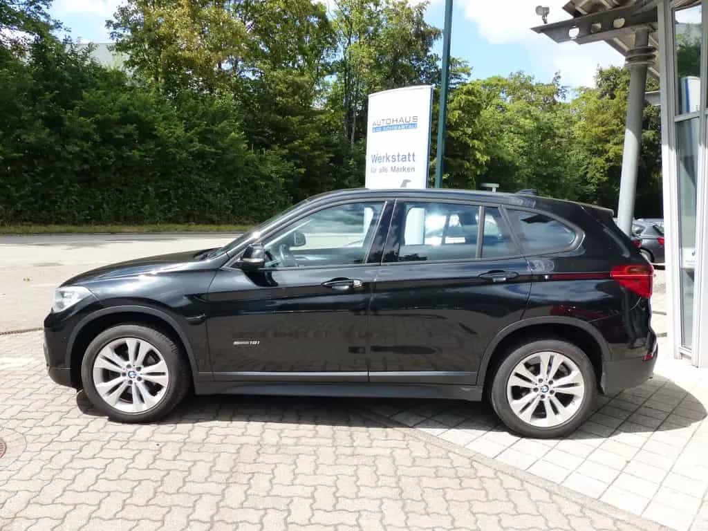 BMW X1 sDrive18i Advantage Aut., Leder, Navi, 18" LM 02/2016-photo-5