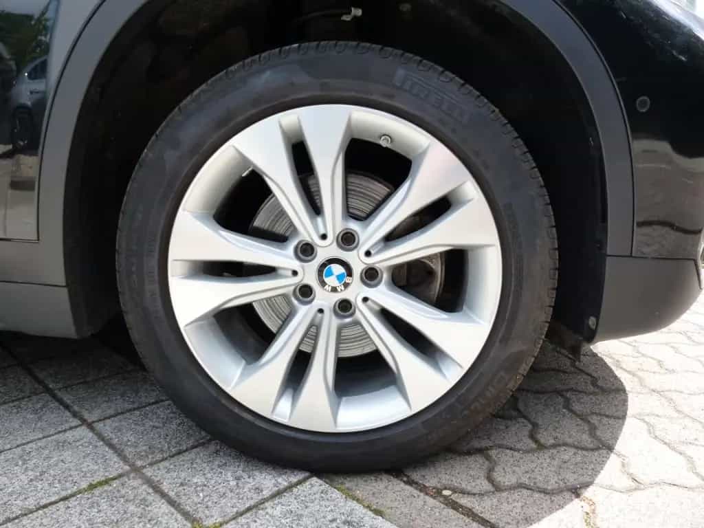 BMW X1 sDrive18i Advantage Aut., Leder, Navi, 18" LM 02/2016-photo-9