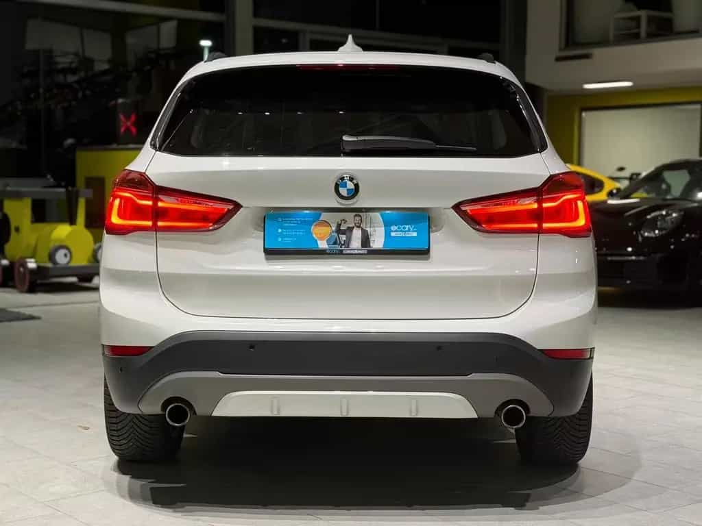 BMW X1 xDrive 20 i Sport Line *RFK*X-Drive*Shadow* 04/2018-photo-4