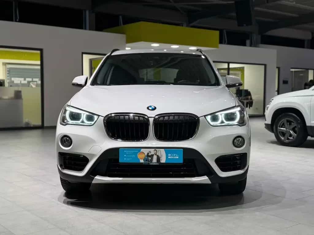 BMW X1 xDrive 20 i Sport Line *RFK*X-Drive*Shadow* 04/2018-photo-8