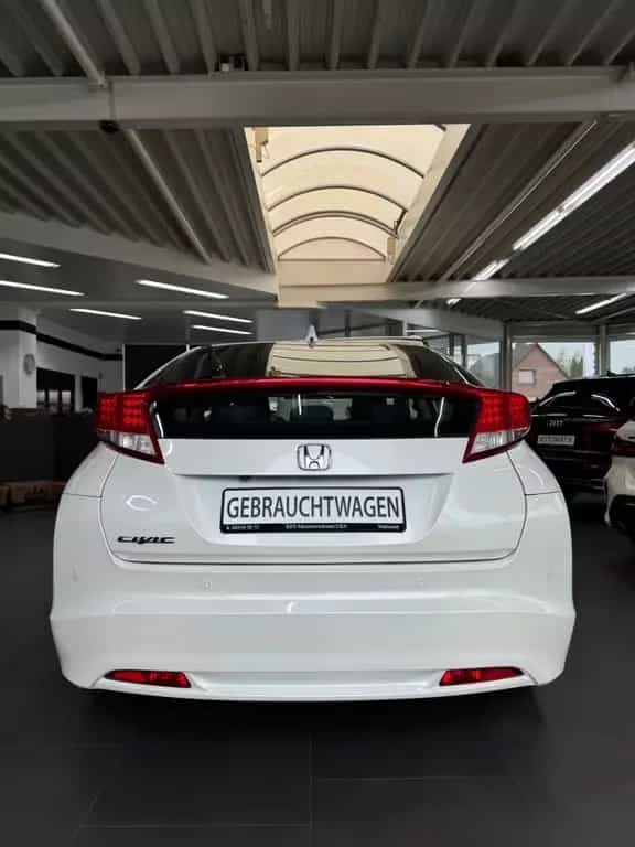 Honda Civic Lim. 5-trg. 1.8 Sport *Klima*PDC*Kamera* 07/2012-photo-6