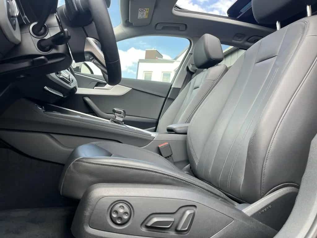 Audi A4 Avant 40 2.0 TFSI quattro advanced 219€ m.20% 07/2023-photo-12