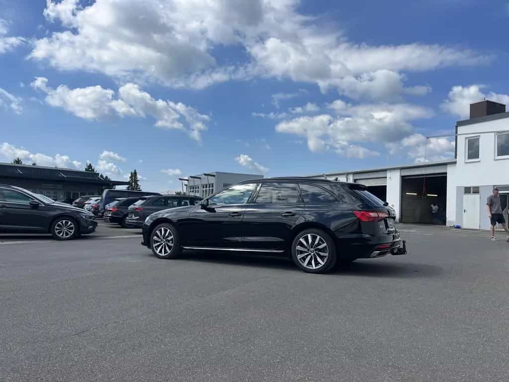 Audi A4 Avant 40 2.0 TFSI quattro advanced 219€ m.20% 07/2023-photo-9