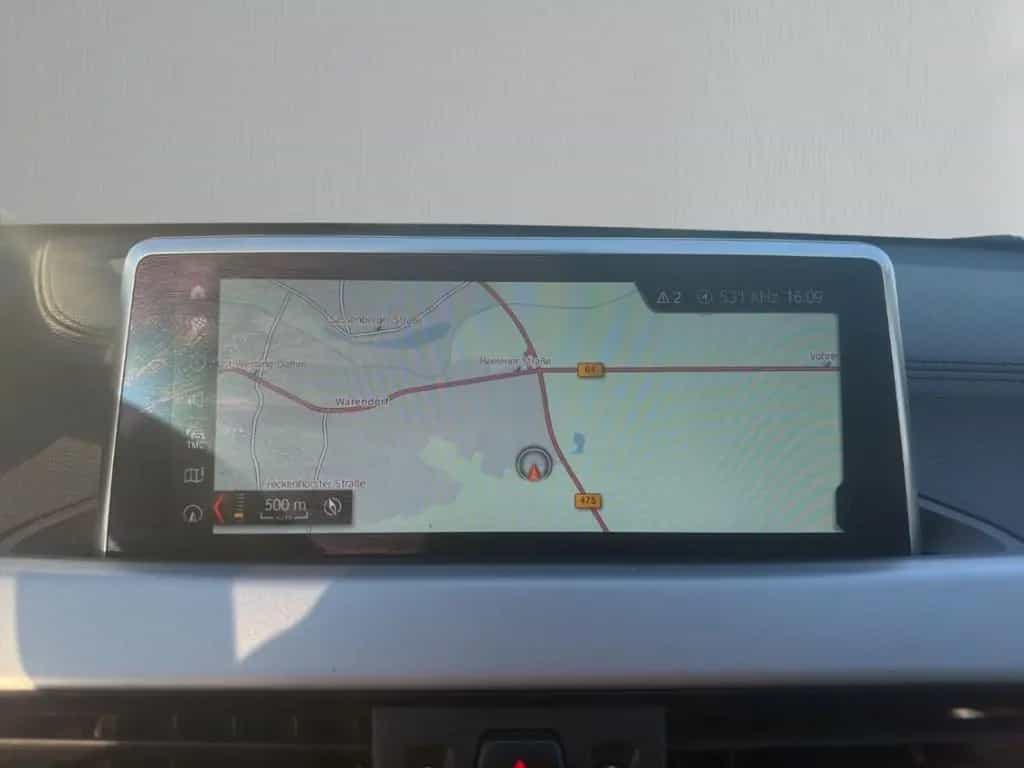 BMW X2 sDrive18i Advantage LED Navi Temp Klimaauto 10/2019-photo-11