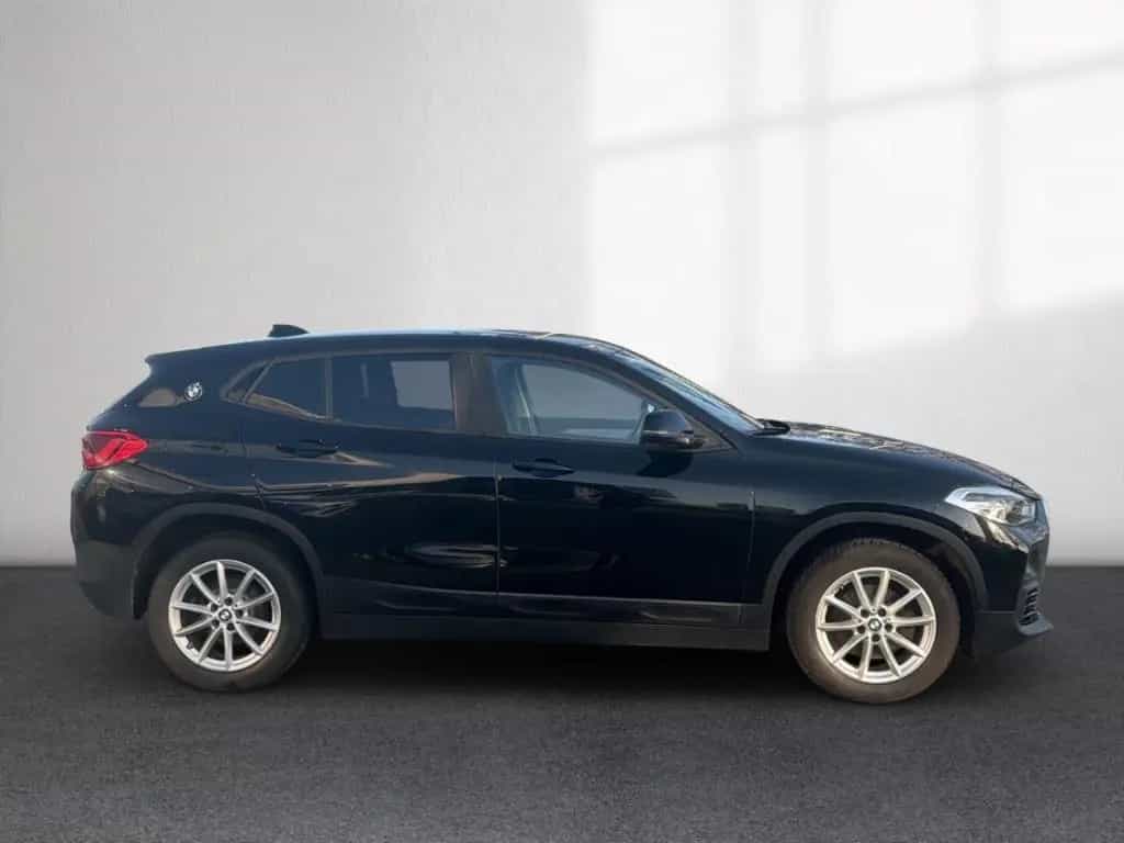 BMW X2 sDrive18i Advantage LED Navi Temp Klimaauto 10/2019-photo-4