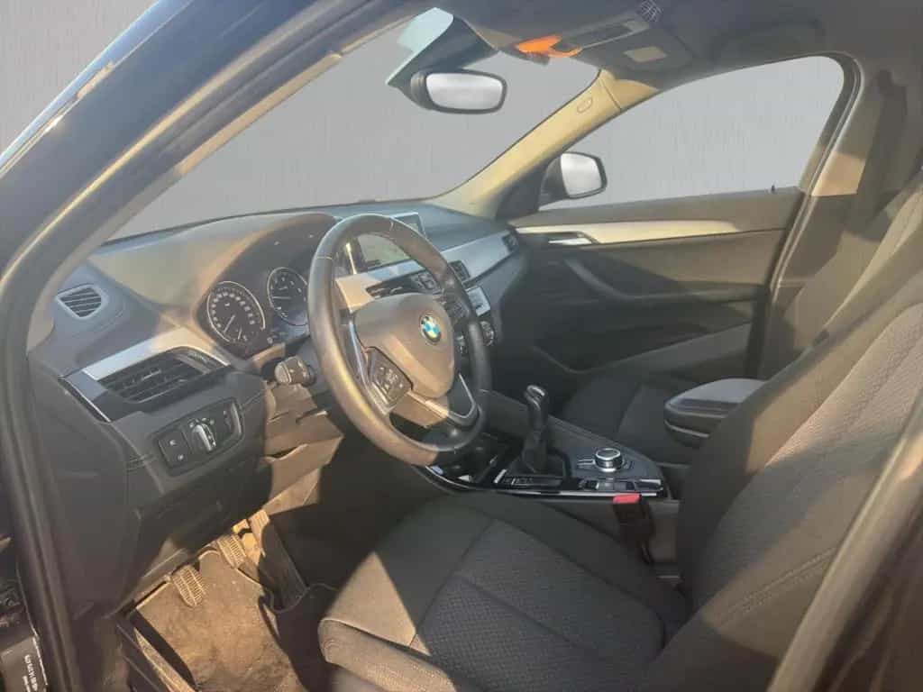 BMW X2 sDrive18i Advantage LED Navi Temp Klimaauto 10/2019-photo-6