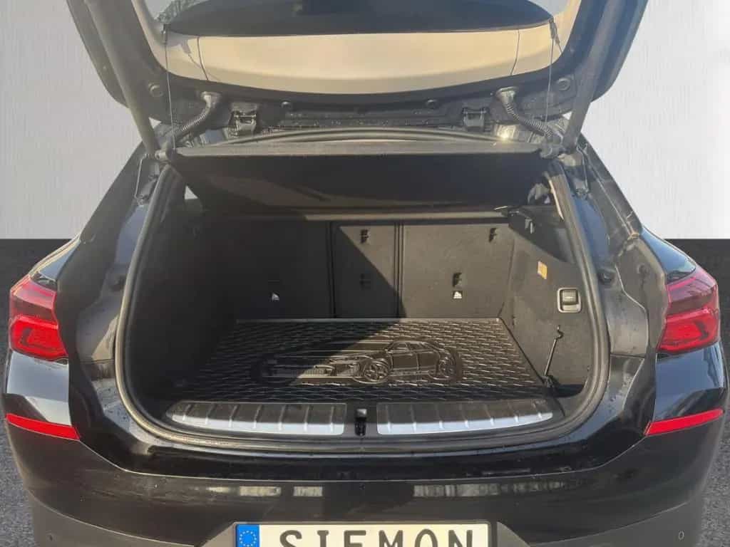 BMW X2 sDrive18i Advantage LED Navi Temp Klimaauto 10/2019-photo-9