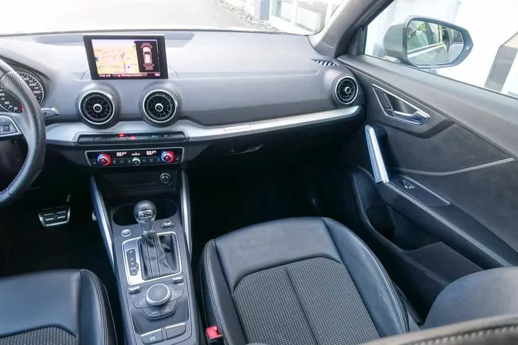 Audi Q2 40 TFSI quattro S line Sport-Paket Plus 05/2019-photo-6