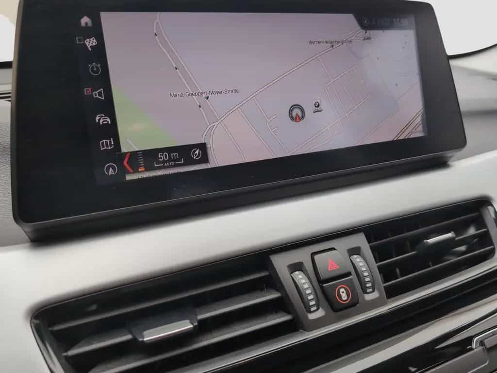 BMW X1 xDrive20i Navi Head-Up Kamera Driv.Assist 06/2022-photo-11