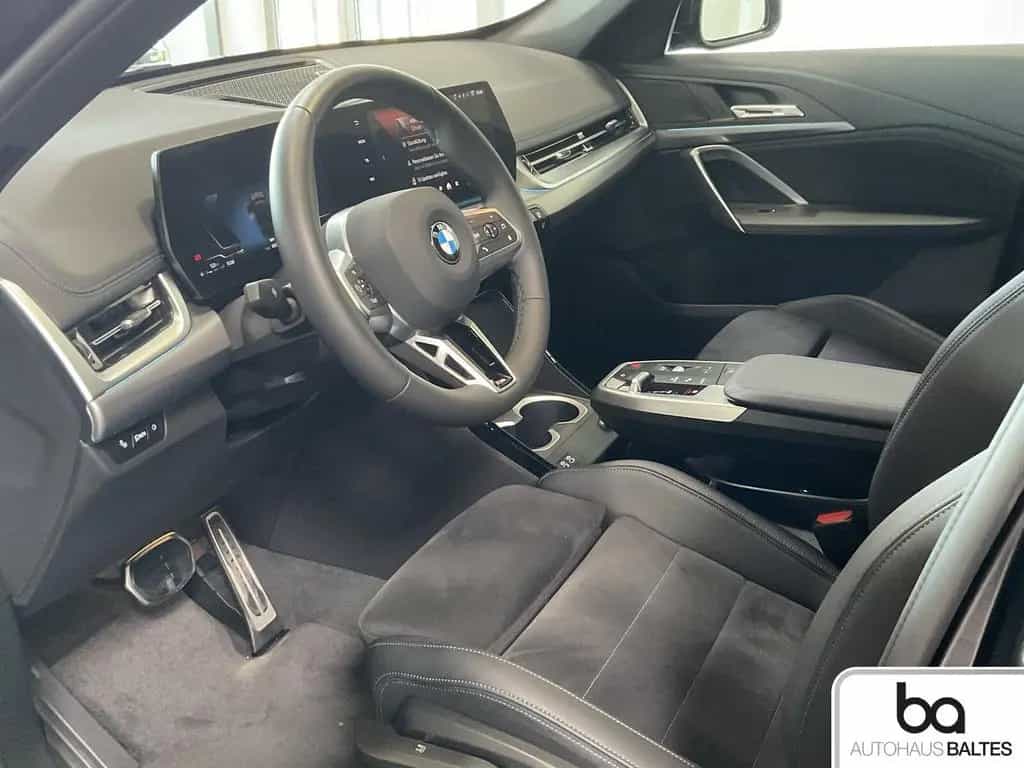 BMW X1 sDrive 20i M Sport 19"/Pano/Park/DrivPlus/AHK 01/2025-photo-9