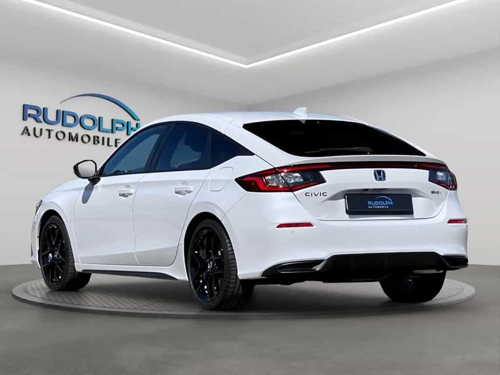 Honda Civic 2,0 HYBRID e:HEV SPORT ACC SPUR GARANTIE 05/2024-photo-4