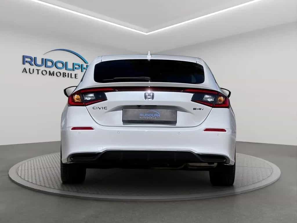 Honda Civic 2,0 HYBRID e:HEV SPORT ACC SPUR GARANTIE 05/2024-photo-5