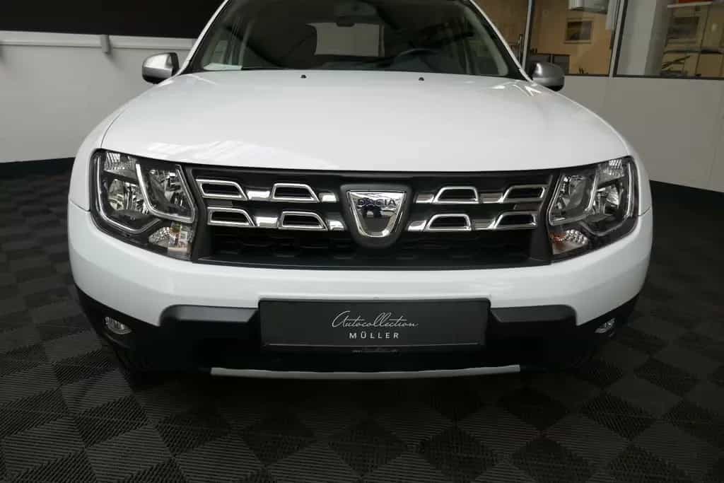 Dacia Duster I Prestige 4x2 Navi*KAMERA*LEDER*PDC*AHK* 12/2017-photo-1