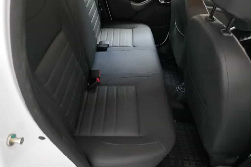 Dacia Duster I Prestige 4x2 Navi*KAMERA*LEDER*PDC*AHK* 12/2017-photo-14