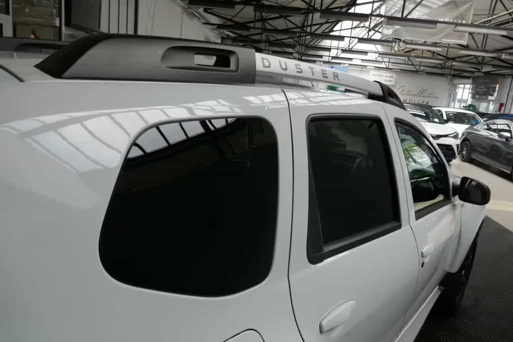 Dacia Duster I Prestige 4x2 Navi*KAMERA*LEDER*PDC*AHK* 12/2017-photo-34