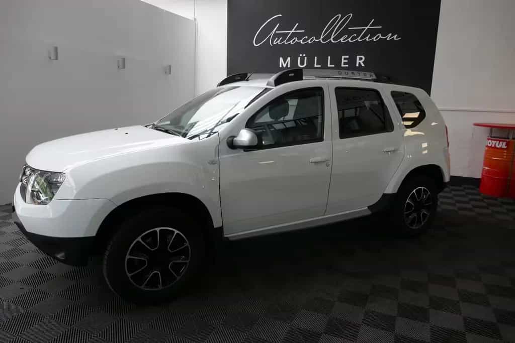 Dacia Duster I Prestige 4x2 Navi*KAMERA*LEDER*PDC*AHK* 12/2017-photo-35