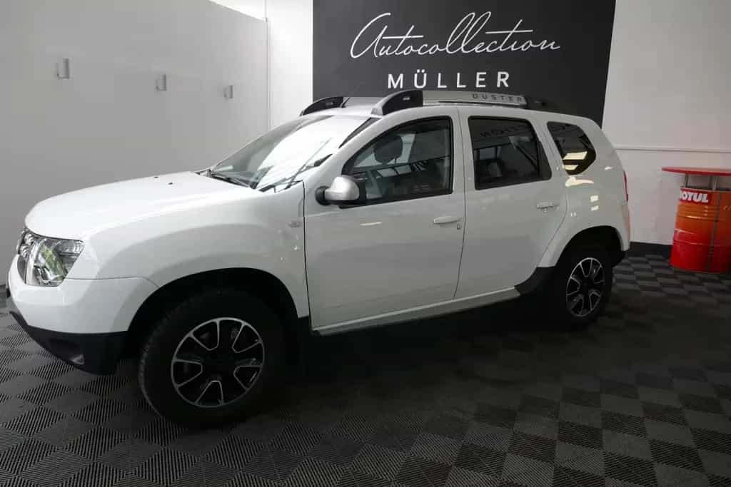Dacia Duster I Prestige 4x2 Navi*KAMERA*LEDER*PDC*AHK* 12/2017-photo-36