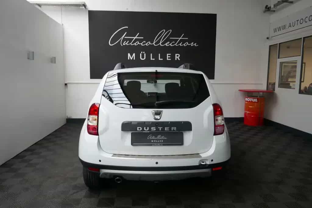 Dacia Duster I Prestige 4x2 Navi*KAMERA*LEDER*PDC*AHK* 12/2017-photo-4