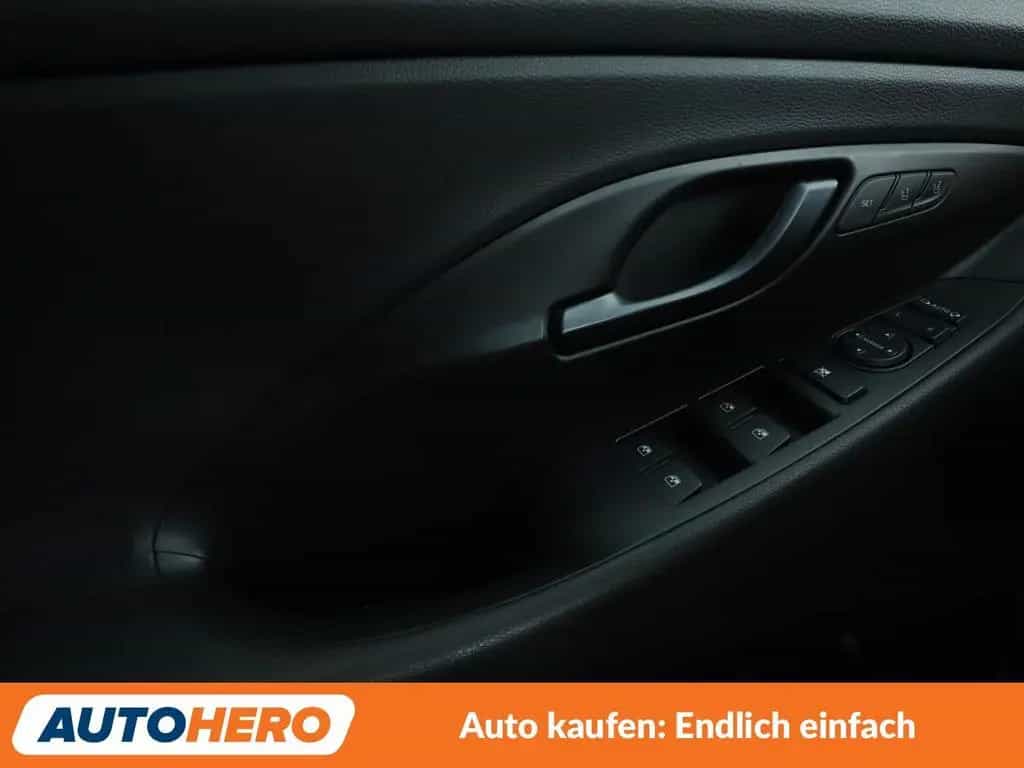 Hyundai i30 2.0 TGDI N Performance*NAVI*LED*TEMPO*CAM* 06/2019-photo-26