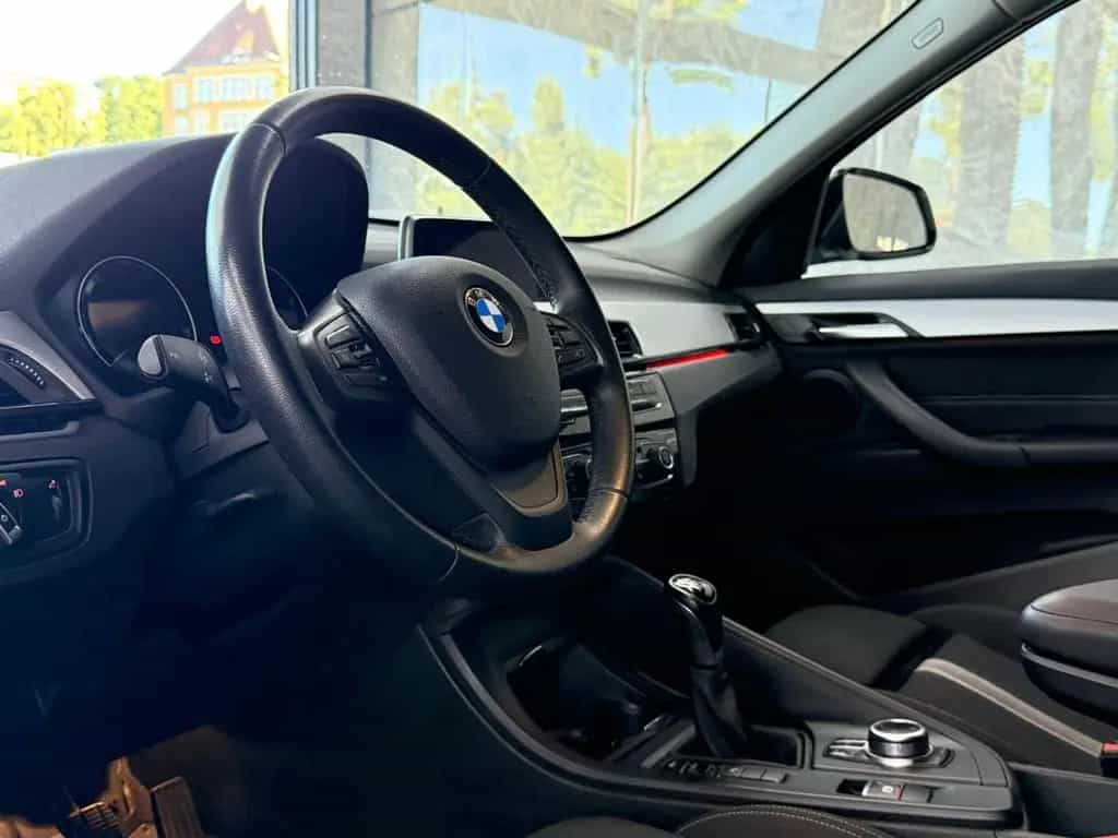 BMW X1 sDrive 18 i Advantage 08/2018-photo-5
