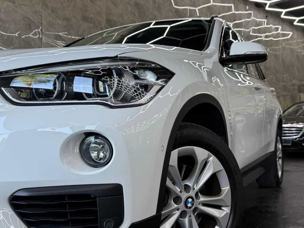 BMW X1 sDrive 18 i Advantage 08/2018-photo-9
