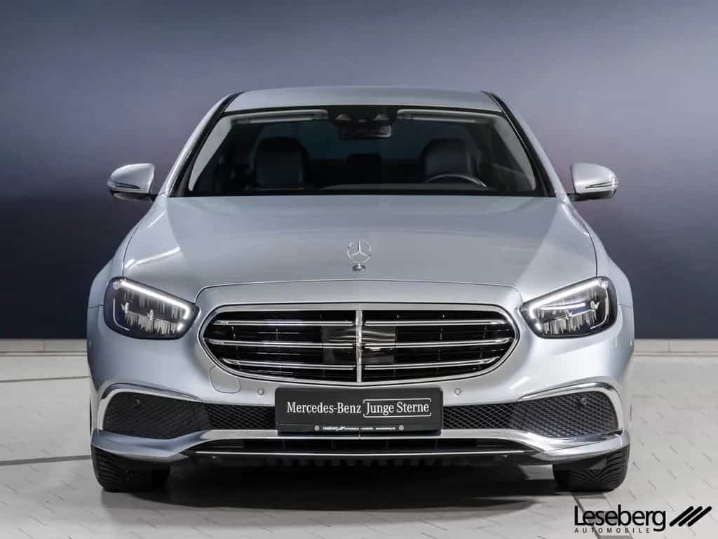 Mercedes-Benz E 200 LED/Distronic/Kamera/Navi/9G/Ambiente/Shz 12/2021-photo-4