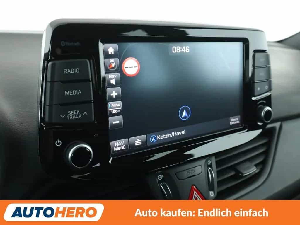 Hyundai i30 1.4 TDGI Passion + Aut*NAVI*LED*TEMPO*CAM* 02/2018-photo-20