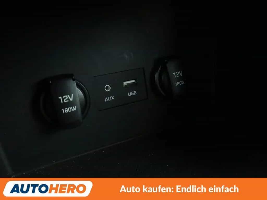 Hyundai i30 1.4 TDGI Passion + Aut*NAVI*LED*TEMPO*CAM* 02/2018-photo-26