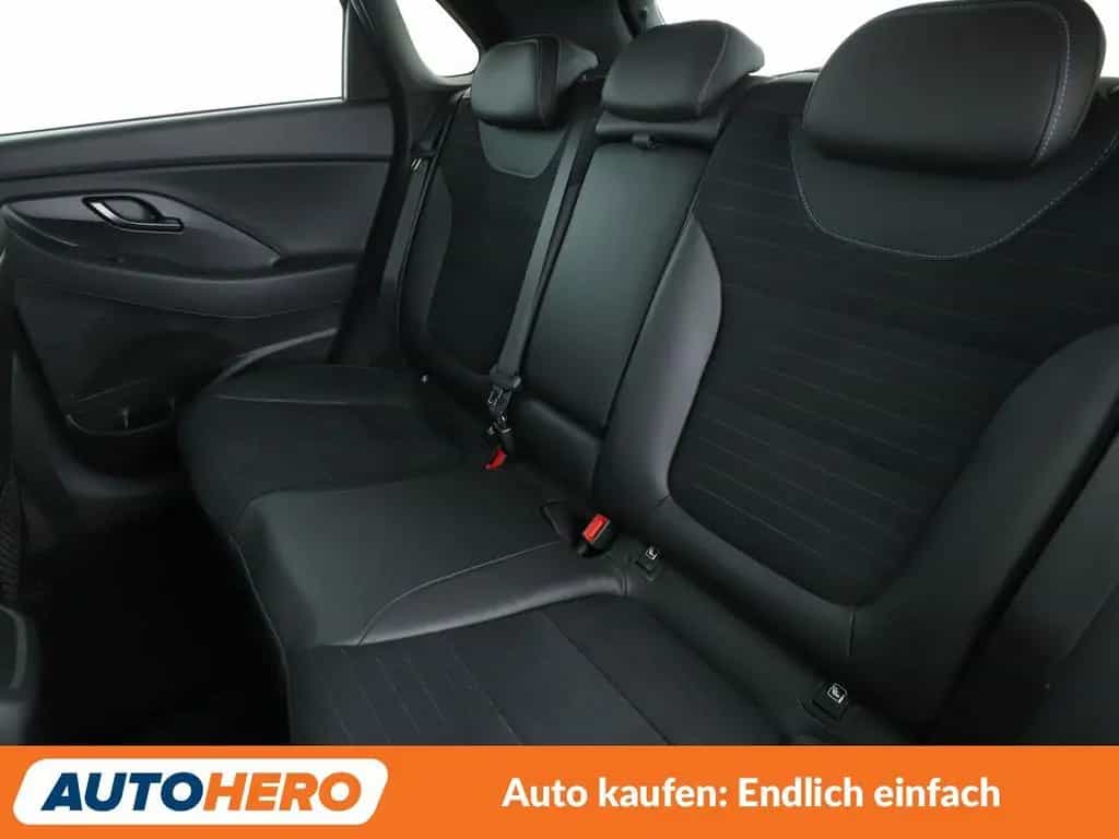 Hyundai i30 2.0 TGDI N Performance*NAVI*CAM*TEMPO* 10/2018-photo-13