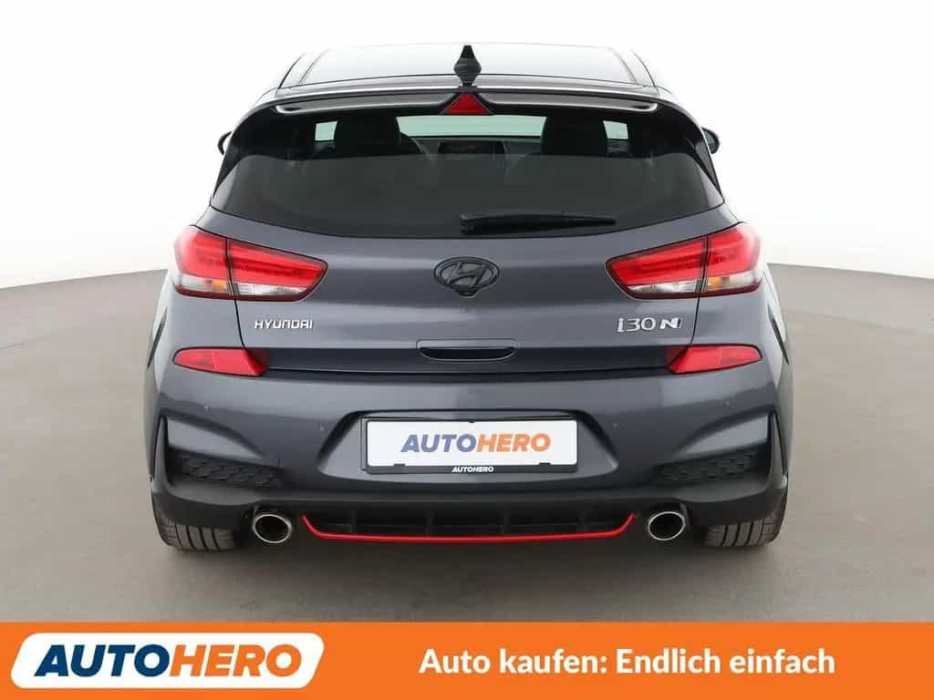Hyundai i30 2.0 TGDI N Performance*NAVI*CAM*TEMPO* 10/2018-photo-4