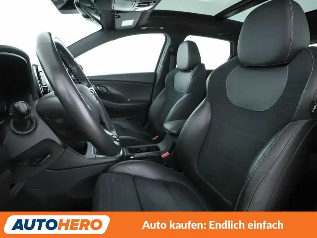 Hyundai i30 2.0 TGDI N Performance*NAVI*CAM*TEMPO* 10/2018-photo-9