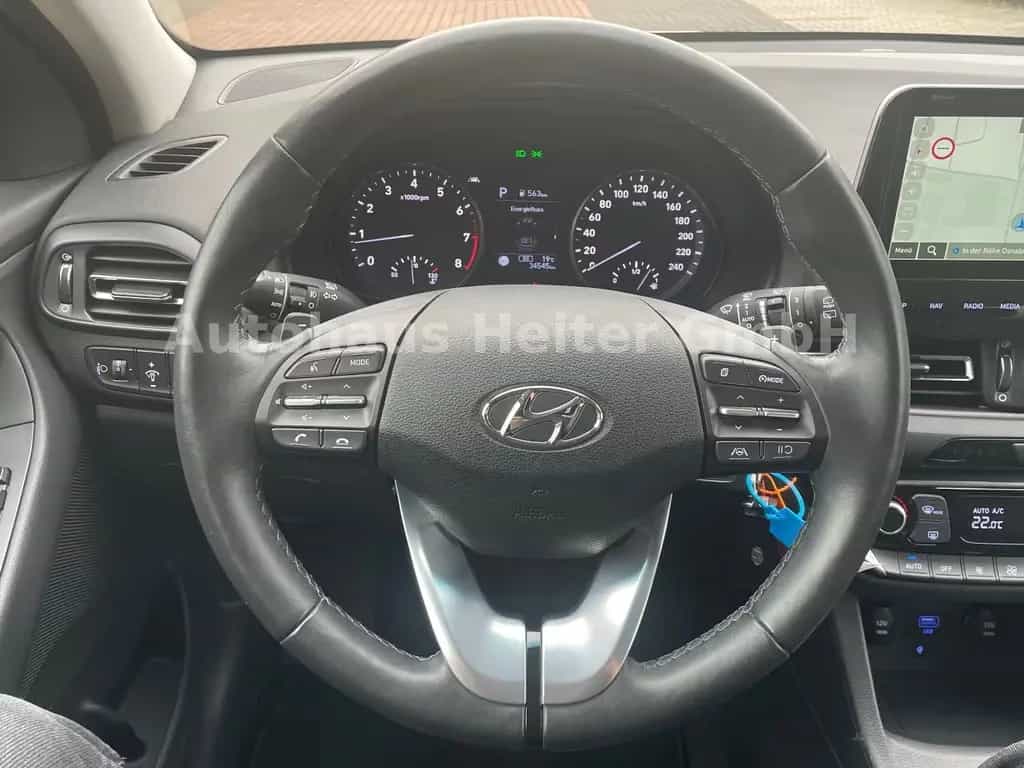 Hyundai i30 1.5 T-GDI Trend MHEV/ Automatik+Navi+Kamera 05/2024-photo-16