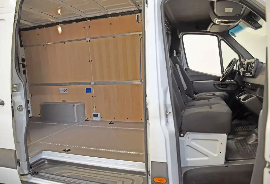 Mercedes-Benz Sprinter 317 CDI MR L2H2 Automatik Klima #T258 07/2024-photo-4