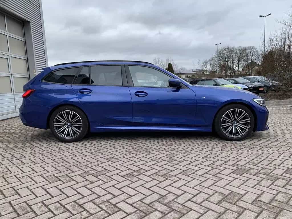 BMW 330 i M-Sport ACC+M-Bremse+HiFi+ShadowLine 06/2021-photo-3