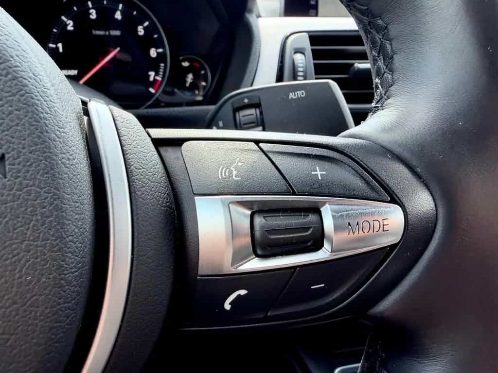 BMW 320 i Gran Turismo M Sport Paket /NAVI/LED/HUD/ 07/2018-photo-18