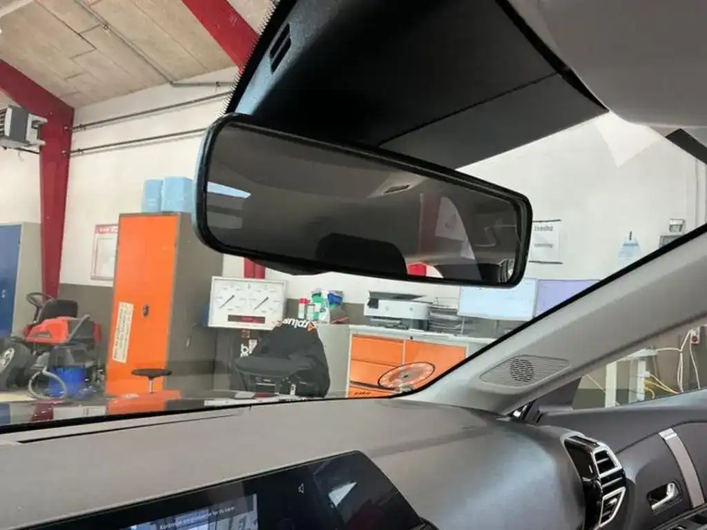 Citroën C4 Feel Pack 1.2 PureTech 130 Kamera Navi App 07/2023-photo-12