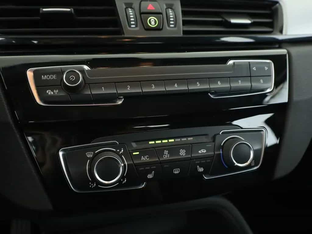 BMW X1 sDrive18i *AHK*ACC*LED*Parktronic*Leder*SHZ** 11/2018-photo-13