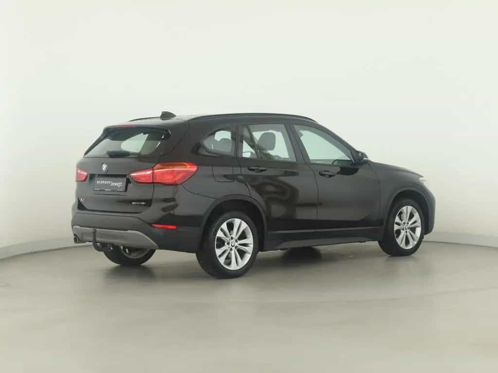 BMW X1 sDrive18i *AHK*ACC*LED*Parktronic*Leder*SHZ** 11/2018-photo-5